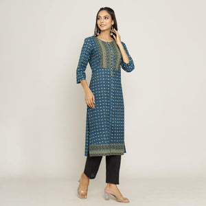 Rang Deep Women Set of Blue Cotton Kurti With Pant