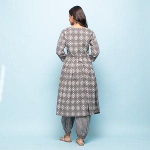 Rang Deep Women Set of Grey Cotton Kurta with Palazzo