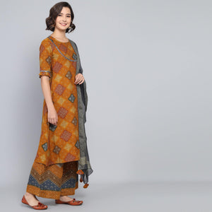 Rang Deep Ochre  Print Cotton Set of Kurti With Plazzo & Dupatta